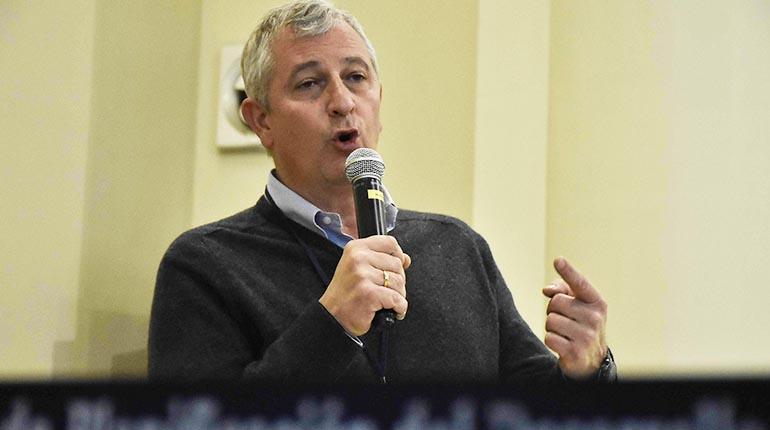 Dura crítica de Branko a Reyes Villa: “El alcalde no se enteró que si quiere hacer más empresas estatales van a traer más corrupción y desempleo”