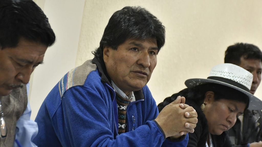 Evo Morales sella alianza con el Frente Para la Victoria para postular a la&nbsp;Presidencia